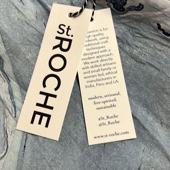 St Roche Honeycomb Top Blue Watercolor Smocked Keyhole Cotton Size Small NWT - Picture 11 of 15